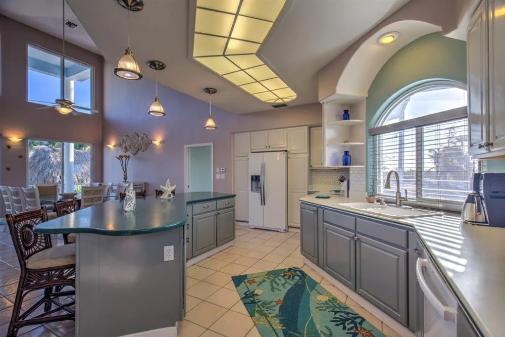 Sombrero Beach Palace — property photo 14